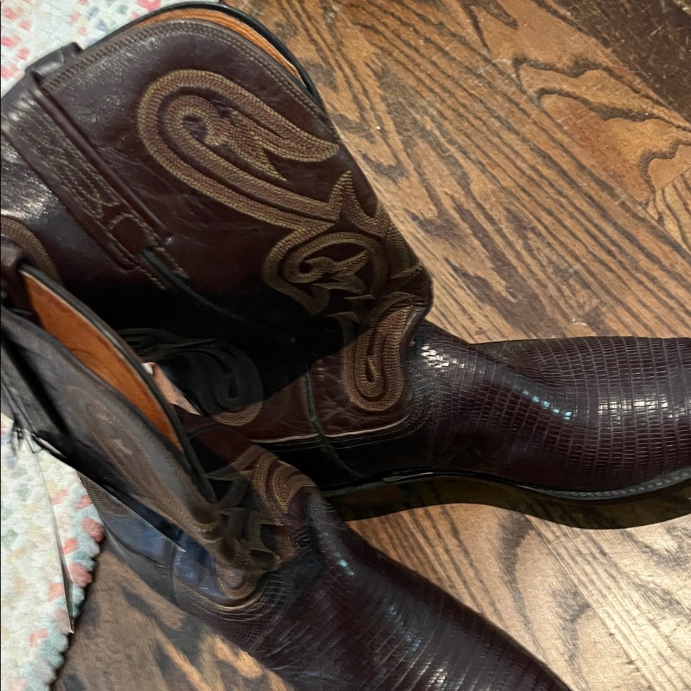 Lucchese 1883 brown cowboy boots with brown stitching. Retails for 1200. - Picture 7 of 8